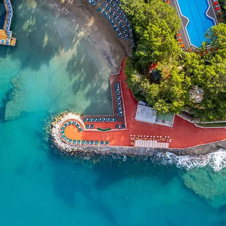 ıncekum West -ultra Hotel
