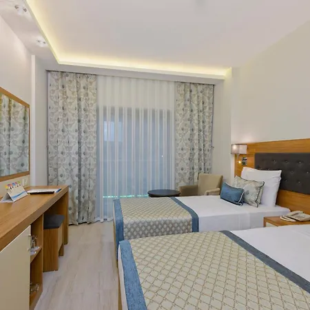 Incekum West 4*